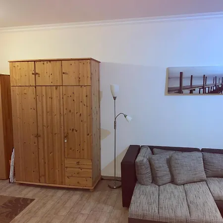 Tollensehus * Klein Nemerow